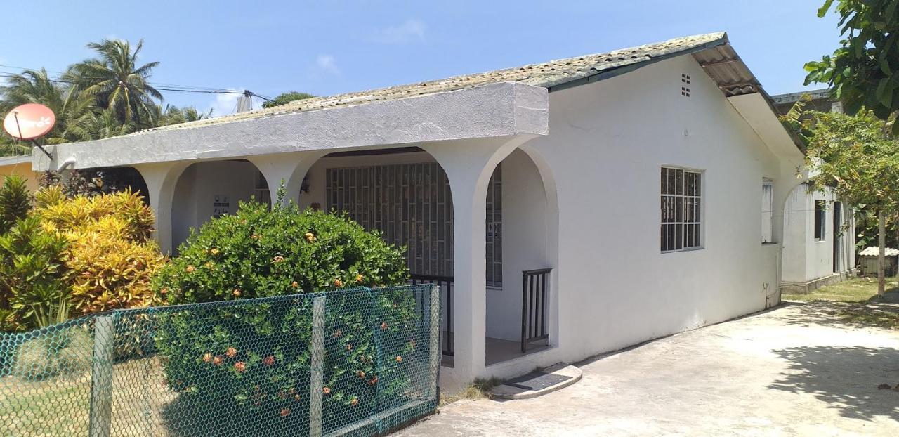 Posada Henry San Andres  Luaran gambar