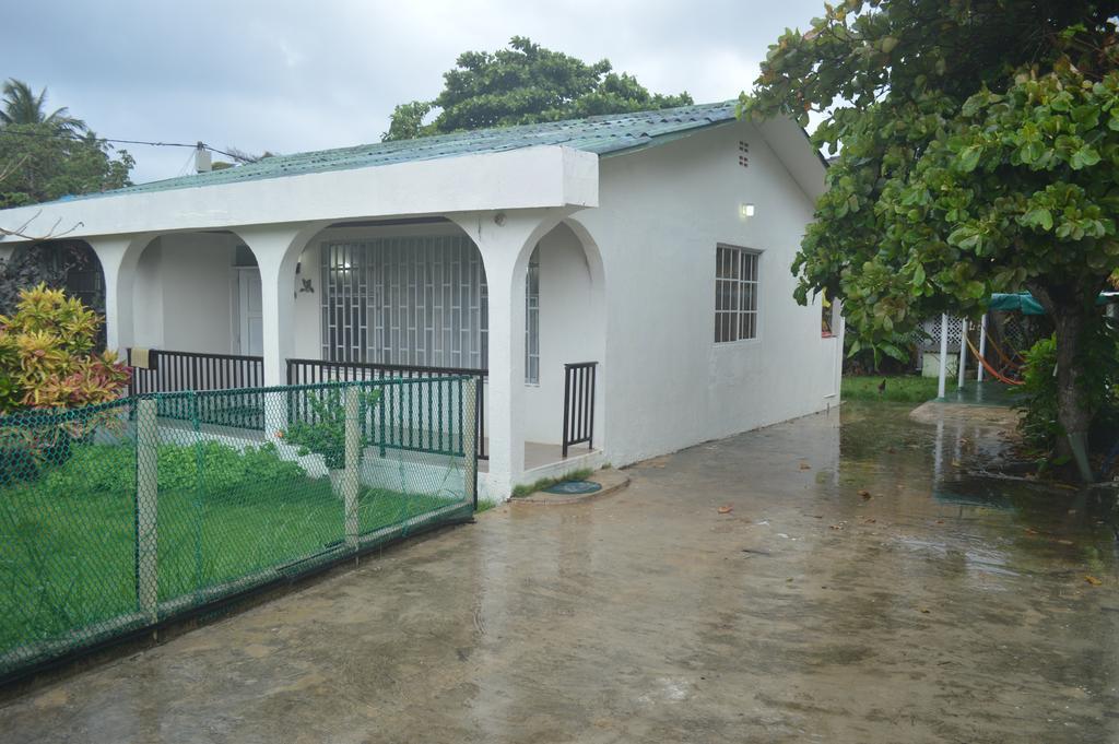 Posada Henry San Andres  Luaran gambar